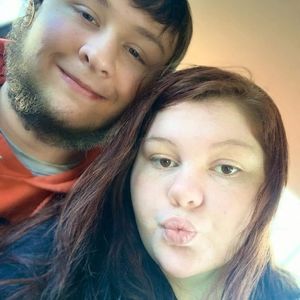 Meet your Posher, Gregory